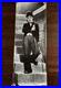 1989_Charlie_Chaplin_Door_Poster_Huge_Tramp_On_Stairs_23x62_Vintage_Nice_01_nljq