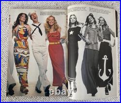 BURT REYNOLDS That Cosmopolitan Man Original CENTERFOLD POSTER Vintage 1972