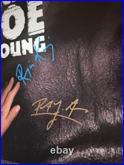 CAST SIGNED -MIGHTY JOE YOUNG -MOVIE POSTER- vintage-withCOA ekim