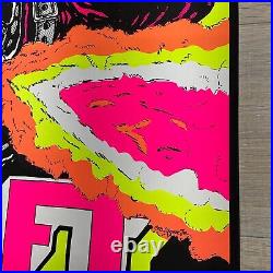 VINTAGE 1973 SHAFT BLACKLIGHT POSTER 22x34 P29