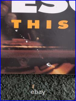 VTG 1996 ESCAPE FROM LA Kurt Russell Theatre Movie Poster signed Clff Robertson