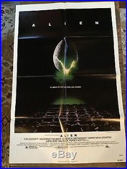 thumbnail image 2 of "Aliens" Movie Poster (1986) – 11x17 Inches, Borderless Reproduction, Sigourney Weaver 2 of 5