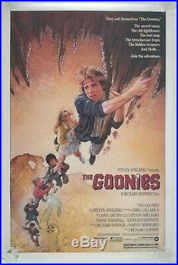 Vintage 1985 THE GOONIES One Sheet Rolled Original Poster SPIELBERG PIRATES